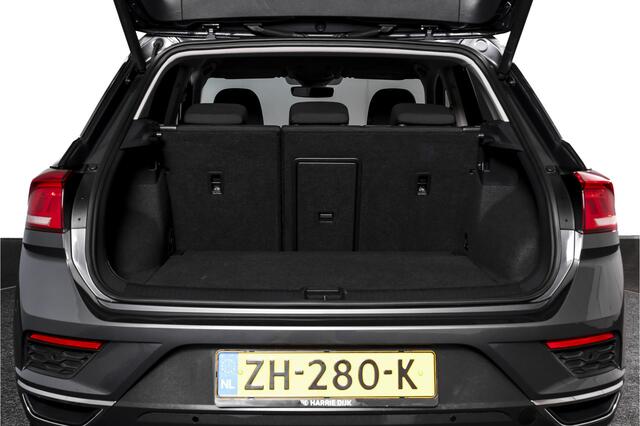 Volkswagen T-Roc 1.5 TSI Style 150 PK | Adapt. Cruise | PDC | Camera | NAV + App. Connect | ECC | Elek. Klep | LM 17" |