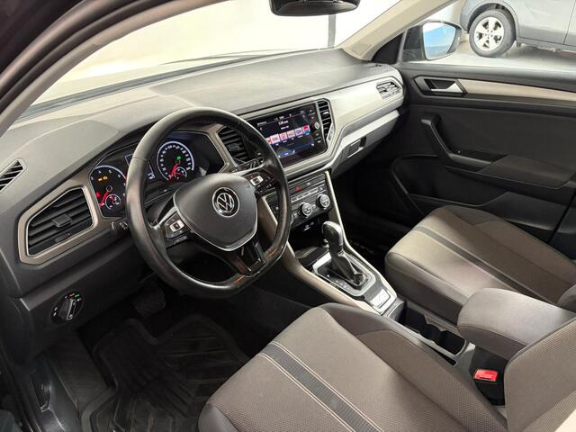 Volkswagen T-Roc 1.5 TSI Sport. Trekhaak 20''