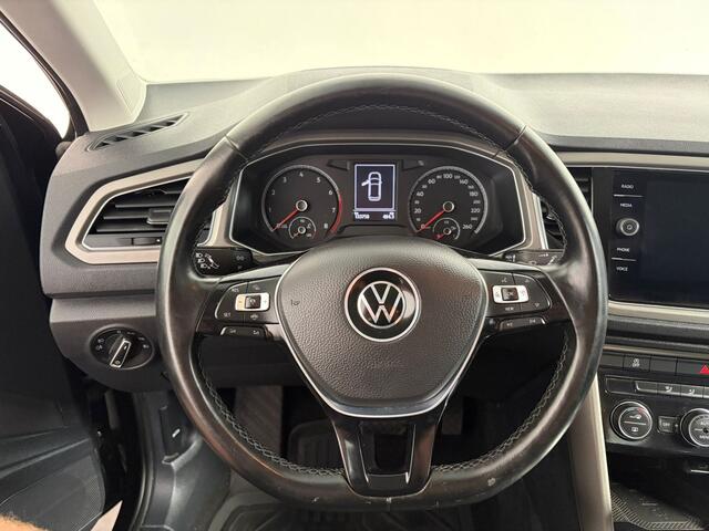 Volkswagen T-Roc 1.5 TSI Sport. Trekhaak 20''