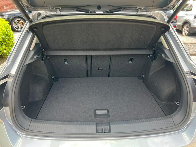 Volkswagen T-Roc 1.5 TSI Style plus virtual cockpit, stoelverw, cruise, pdc