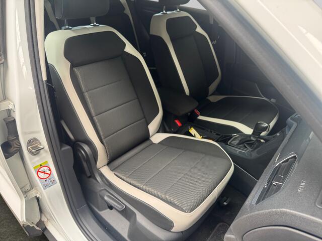 Volkswagen T-Roc 1.5 TSI Sport Aut- Camera, Carplay, Android Auto, Virtual Cockpit, Xenon Led