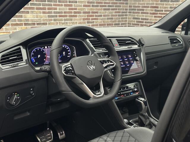 Volkswagen TIGUAN 2.0TSI 190PK 4Motion R-line DAK SFEER CARPLAY STANDKACHEL BLINDSPOT