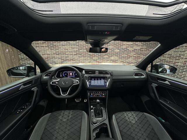 Volkswagen TIGUAN 2.0TSI 190PK 4Motion R-line DAK SFEER CARPLAY STANDKACHEL BLINDSPOT