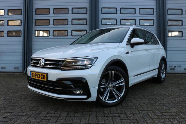 Volkswagen TIGUAN 1.5 TSI ACT Highline R-line Autom Panodak Virtual cockpit Navi Led T-haak Bj:2020
