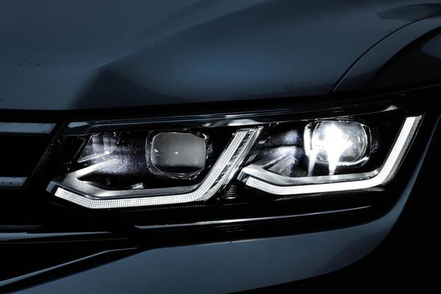 Volkswagen TIGUAN 1.4 TSI eHybrid Elegance l Pano l Camera l Keyless l IQ LIGHTS