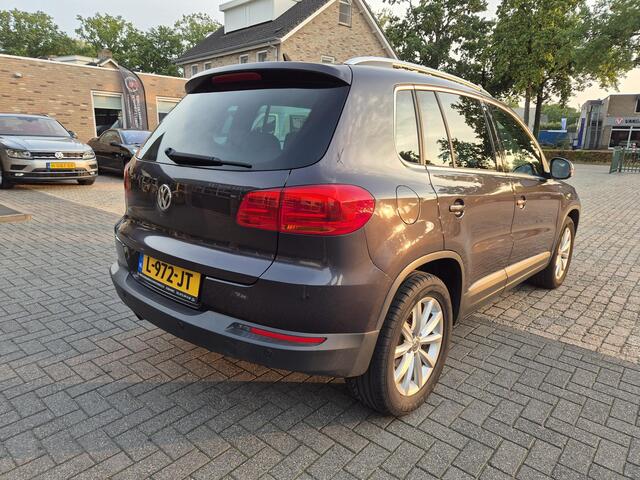 Volkswagen TIGUAN 1.4 TSI Lounge Edition