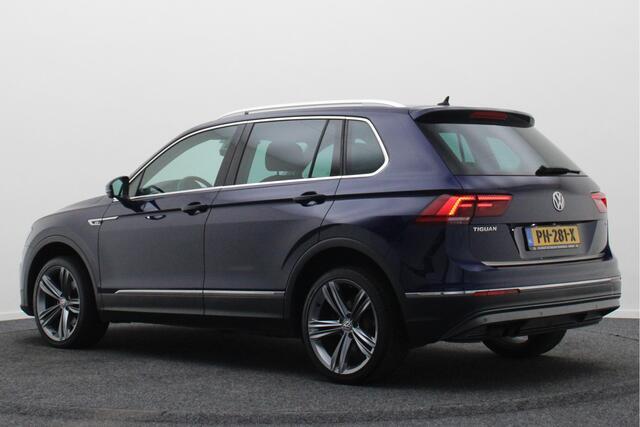 Volkswagen TIGUAN 1.4 TSI ACT Highline R-Line Virtual Cockpit, ACC, Apple Carplay, Camera, DAB, Trekhaak, 19"