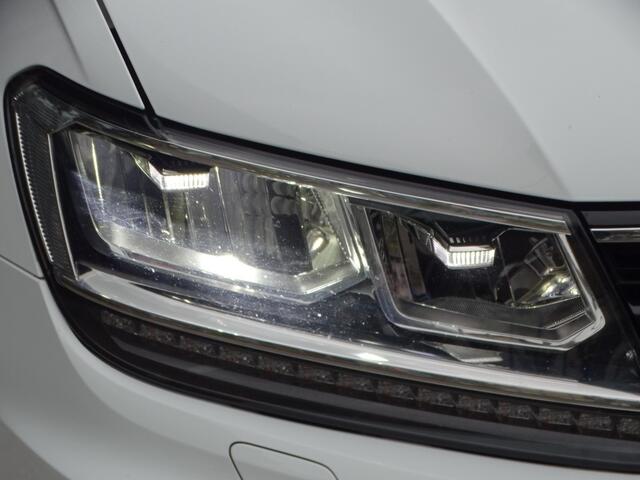 Volkswagen TIGUAN 1.5 TSI HIGHL. BUS R Navi Carplay Clima Cruise Camera