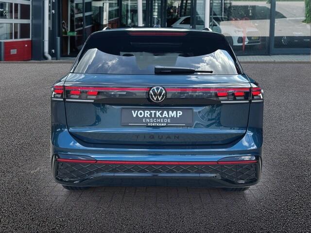 Volkswagen TIGUAN 1.5 eTSI DSG R-LINE PANO-DAK/TREKHAAKCAMERA/ACC/STOEL-STUURVERW