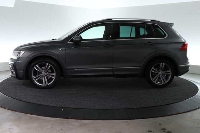 Volkswagen TIGUAN 1.4 TSI ACT Comfortline Business R-Line | TREKHAAK 1800kg | 150PK | STOEL-STUUR VERW. |