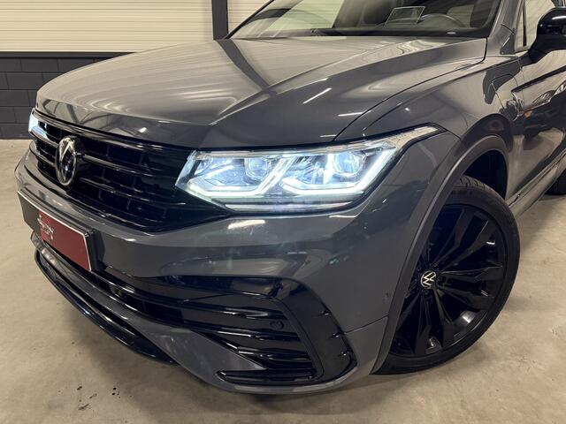 Volkswagen TIGUAN 1.4 TSI eHybrid R-Line DELFINGRAU/VIENNA-LEER/PANO/HEAD-UP/IQ-LIGHT/20"BLACK/ACC/SFEER/VIRTUAL/MEMORY/TREKHAAK/BLACK-STYLE EXTERIEUR/PPF-FOLIE/NET OH BEURT GEHAD BIJ VW DEALER