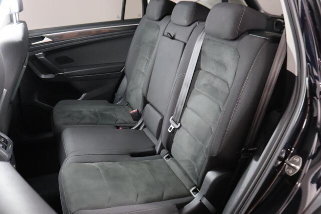 Volkswagen TIGUAN Allspace 1.5 TSI Highline 7-Persoons ACC, Trekhaak, Achteruitrijcamera, Apple carplay Andriod auto,