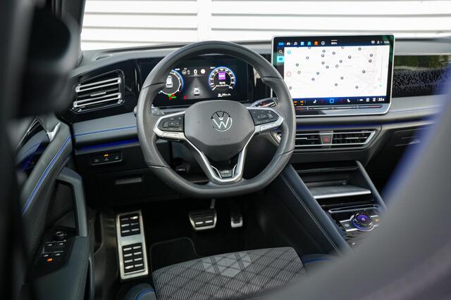 Volkswagen TIGUAN 1.5 eTSI R-Line Business Panoramadak Ambient IQ Light Harman/Kardon Sportstoelen HeadUp