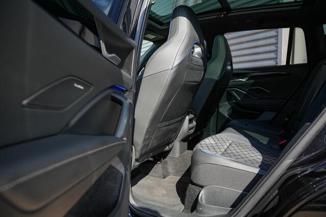 Volkswagen TIGUAN 1.5 eTSI R-Line Business Panoramadak Ambient IQ Light Harman/Kardon Sportstoelen HeadUp