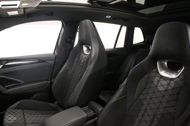 Volkswagen TIGUAN R-Line Edition 1.5 eTSI 150pk DSG Automaat Trekhaak, Panoramadak, LED matrix koplampen, Adaptive cruise control, Elektrische achterklep, Achteruitrijcamera