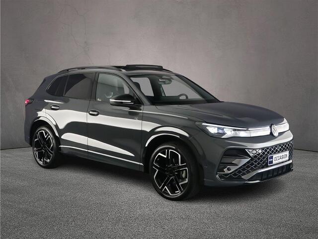 Volkswagen TIGUAN R-Line Edition 1.5 eTSI 150pk DSG Automaat Trekhaak, Panoramadak, LED matrix koplampen, Adaptive cruise control, Elektrische achterklep, Achteruitrijcamera