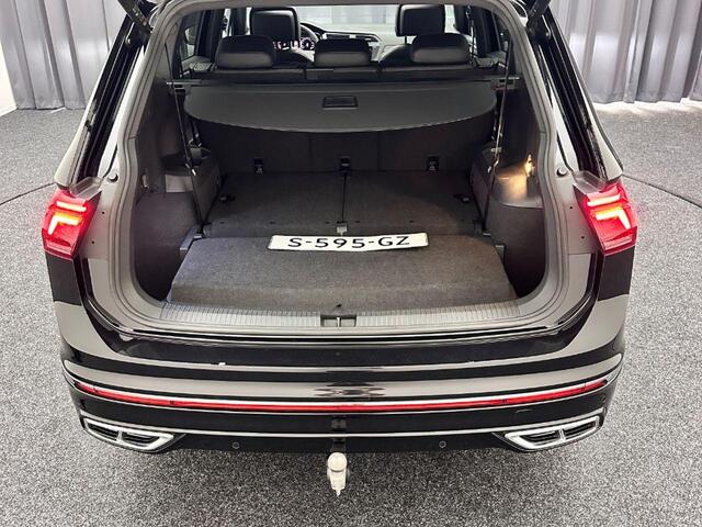 Volkswagen TIGUAN Allspace 2.0 TSI 4Motion R-Line 7-Persoons, Panoramadak, IQ-light, Stoelverwarming/ventilatie