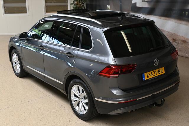 Volkswagen TIGUAN 1.5 TSI 150pk Highline | DCC | 360° Camera | Panoramadak | Keyless | 100% (Dealer) onderhouden label