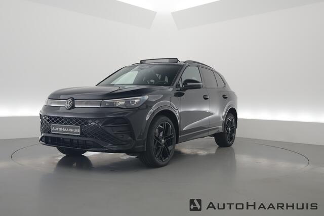 Volkswagen TIGUAN 1.5 eHybrid R-Line Black Style 272pk | Pano | Massage | Adapt. Cruise | Elek. Trekhaak | IQ. Light | Camera | Keyless
