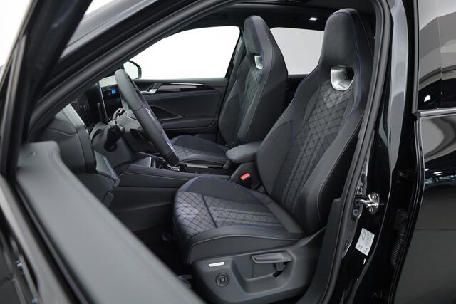 Volkswagen TIGUAN 1.5 eHybrid R-Line Black Style 272pk | Pano | Massage | Adapt. Cruise | Elek. Trekhaak | IQ. Light | Camera | Keyless