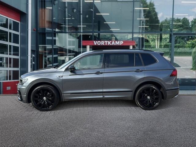 Volkswagen TIGUAN 2.0 TDI DSG 4MOTION R-LINE PANO-DAK/TREKHAAK/DYNAUDIO/360CAMERA