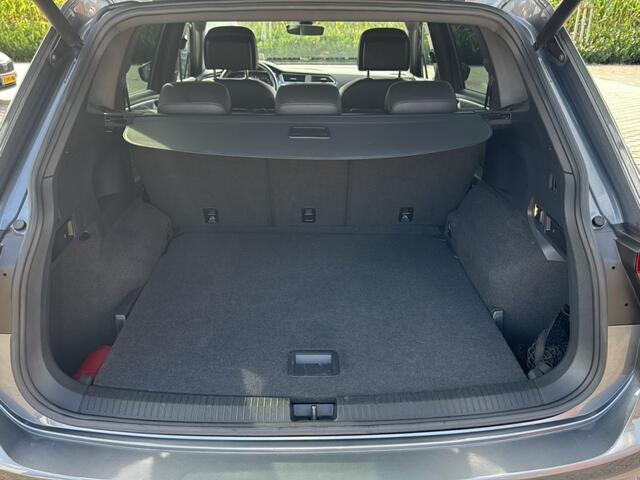 Volkswagen TIGUAN 2.0 TDI DSG 4MOTION R-LINE PANO-DAK/TREKHAAK/DYNAUDIO/360CAMERA