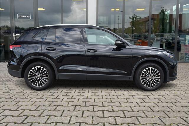 Volkswagen TIGUAN 1.5 eTSI Life | ACC | Camera | Winter Pakket |