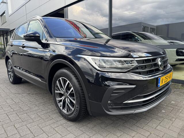 Volkswagen TIGUAN 1.5 TSI Life Business