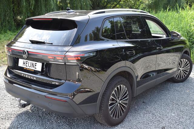 Volkswagen TIGUAN 1.5 eTSI LIFE TREKHAAK | CAMERA | STUUR VERW.