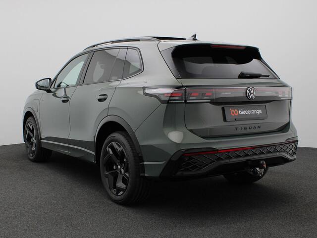 Volkswagen TIGUAN 1.5 eHybrid R-Line Edition 272PK DSG black style, trekhaak, panoramadak, Harman Kardon, keyless, stuur-stoelverwarming, adaptive cruise, side assist, 19" lichtmetaal