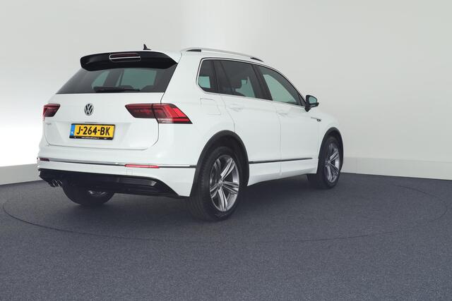 Volkswagen TIGUAN 1.5 TSI 150pk DSG ACT R-Line Highline Stoelverwarming Virtual Cockpit Navigatie