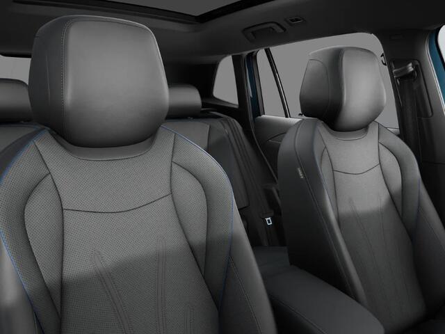 Volkswagen TIGUAN R-Line Edition 1.5 eHybrid 272 pk 6 versn. DSG · Black style pakket · Comfort pakket · Trekhaak incl. aanhangermanoeuvreerhulp (trailer assist) · Incl. Inruilvoordeel ·