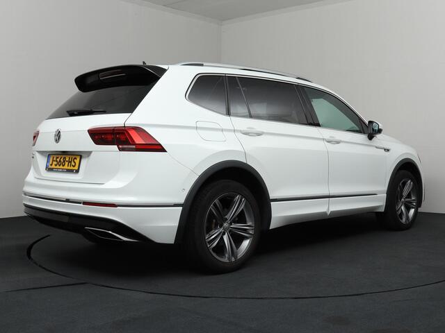 Volkswagen TIGUAN Allspace 1.5 TSI Highline Business R 7p. R-line ORG NL! | ACC | Pano | Trekhaak!
