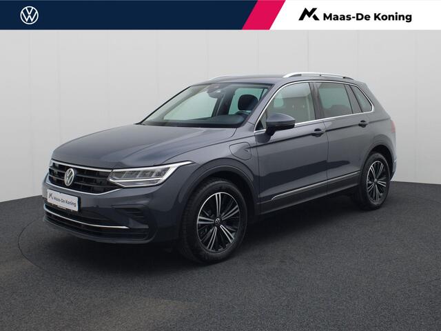 Volkswagen TIGUAN 1.4 TSIeHybrid 180kW/245PK Life DSG · Navigatie · Apple Car Play · Parkeersensoren