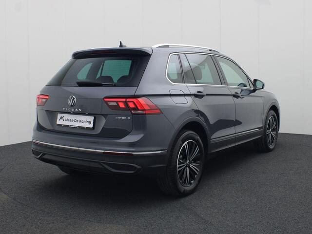 Volkswagen TIGUAN 1.4 TSIeHybrid 180kW/245PK Life DSG · Navigatie · Apple Car Play · Parkeersensoren