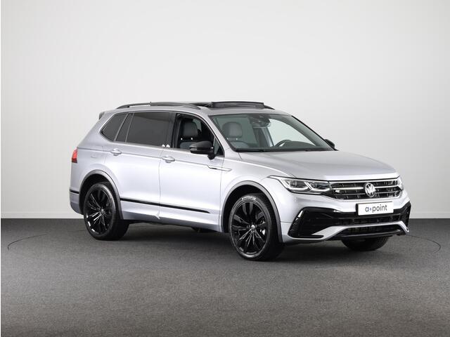 Volkswagen TIGUAN Allspace 1.5 TSI R-Line Business 7p. 150 pk | Verlengde garantie | Navigatie | Panoramadak | Parkeersensoren | Adaptieve cruise control | Stoelverwarming | Matrix LED koplampen |