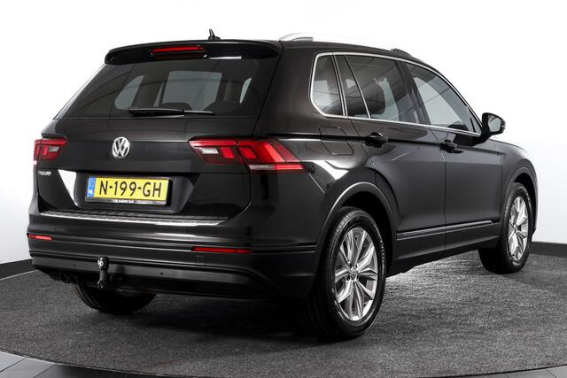 Volkswagen TIGUAN 1.5 TSI ACT Comfortline 150 PK - Automaat | Adapt. Cruise | Stoelverwarming | PDC | NAV | ECC | Elek. Trekhaak | LM 18" |