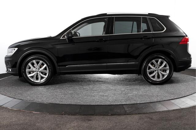 Volkswagen TIGUAN 1.5 TSI ACT Comfortline 150 PK - Automaat | Adapt. Cruise | Stoelverwarming | PDC | NAV | ECC | Elek. Trekhaak | LM 18" |