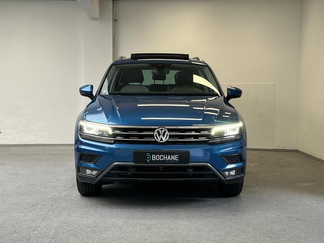 Volkswagen TIGUAN 2.0 TSI 4Motion Highline | 1e-EIG. | PANO | TREKHAAK | LEDER | 360 CAMERA |