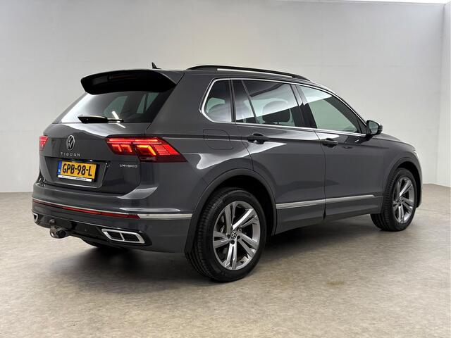 Volkswagen TIGUAN 1.4 TSI eHybrid 225PK R-Line | 360° Camera | Sfeerverl. | IQ LED | Carplay | Virtual Cockpit | Trekhaak | 19"LMV