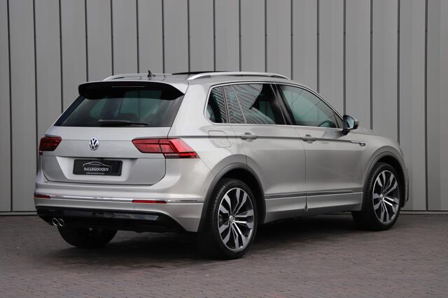 Volkswagen TIGUAN 1.5 TSI ACT Highline Business R | 150PK | Panoramadak | Memory | ACC | Sfeerverlichting | Stoelverwarming | Camera | Led | NL-Auto | 2019.