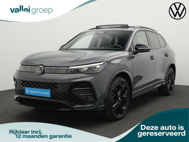 Volkswagen TIGUAN 1.5 eHybrid 272 pk DSG R-Line Edition | Panoramadak | Trekhaak | Geheugen-/massagestoel | Adaptief onderstel | IQ Light
