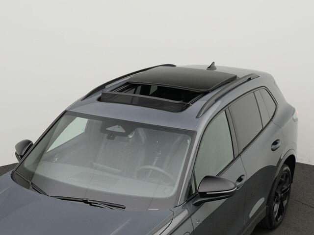 Volkswagen TIGUAN 1.5 eHybrid 272 pk DSG R-Line Edition | Panoramadak | Trekhaak | Geheugen-/massagestoel | Adaptief onderstel | IQ Light