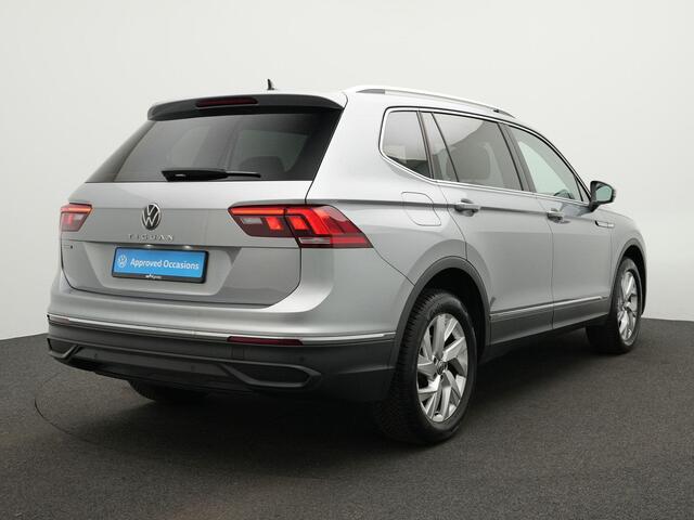 Volkswagen TIGUAN Allspace 7 pers. 1.5 TSI 150 pk DSG Life Business | Trekhaak | Stoelverwarming | Navigatie | 18 inch