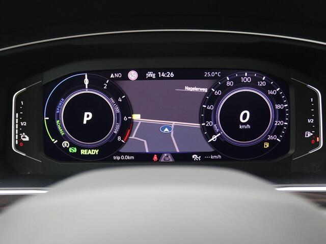 Volkswagen TIGUAN 1.4 TSI e-hybrid Life Business 245PK DSG Led koplampen, adaptive cruise met travel assist, side assist, stuur-stoelverwarming, navigatie, 18" lichtmetaal