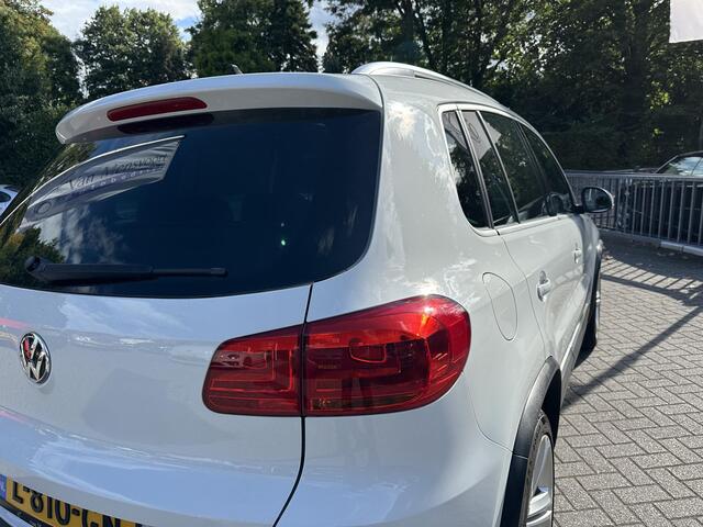 Volkswagen TIGUAN 1.4 TSI 150PK DSG Lounge Panorama|Navi|Xenon