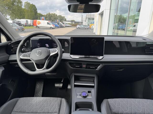 Volkswagen TIGUAN 1.5 eHybrid Life Edition 204 PK | Trekhaak | Adaptief Onderstel | Stoel & Stuur Verwarming | 19" Velgen |