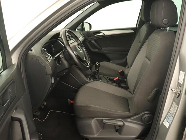 Volkswagen TIGUAN 1.5 TSI R Line | Trekhaak | Adaptive cruise | Carplay | Full LED | Virtual Cockpit | Navigatie | Parkeerhulp | Climate control