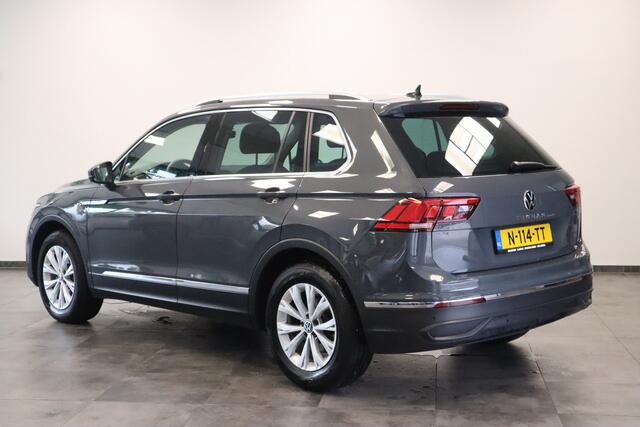 Volkswagen TIGUAN 1.5 TSI Life Business ACC Climate Panoramadak PDC Keyless NAP