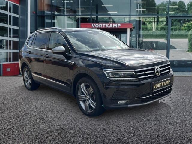 Volkswagen TIGUAN 1.5 TSI DSG HIGHLINE 7P TREKHAAK/NAVI/ACC/PDC/STOELVERW/E-KLEP